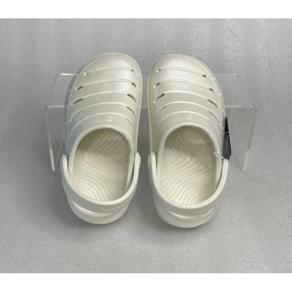 Rugged Shark Eva White Pearl Clogs Slip on Sandals Toddler Girls Size 8 NEW
